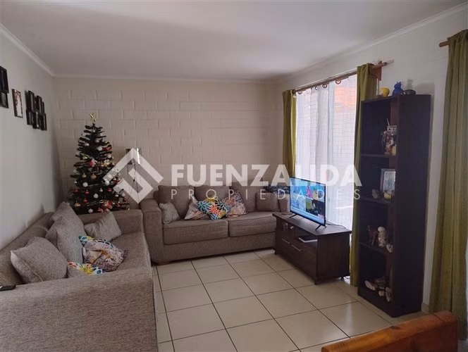 Casa en venta de 4 dorm. en Puente Alto