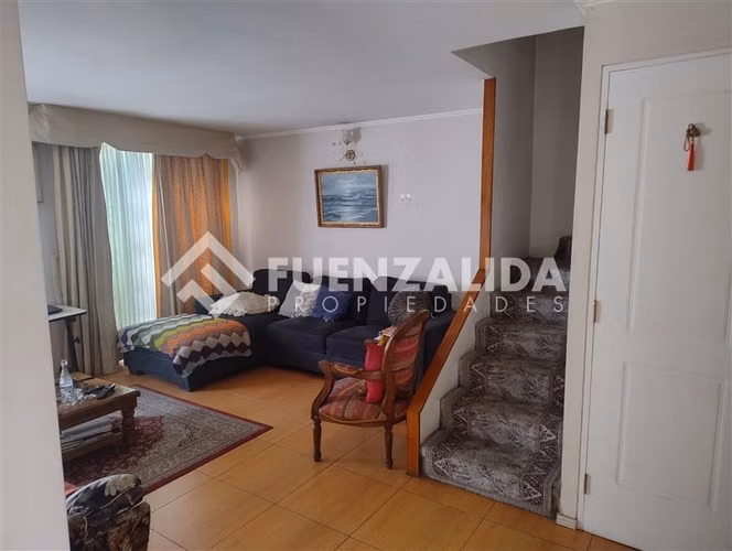 Casa en venta de 4 dorm. en La Florida