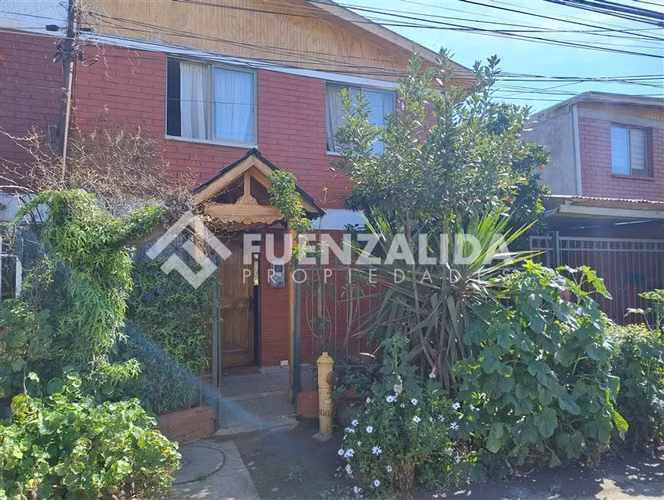 Casa en venta de 4 dorm. en Puente Alto
