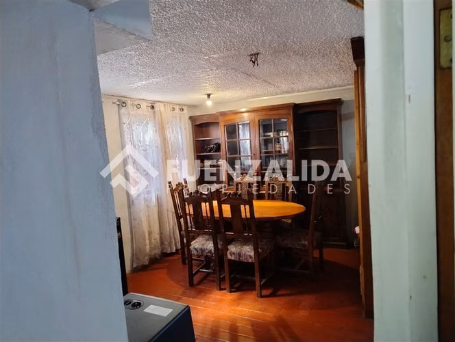 Casa en venta de 4 dorm. en Puente Alto