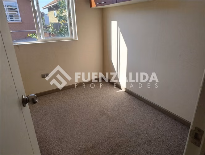 Casa en venta de 3 dorm. en San Bernardo