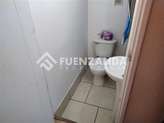 Casa en venta de 3 dorm. en San Bernardo