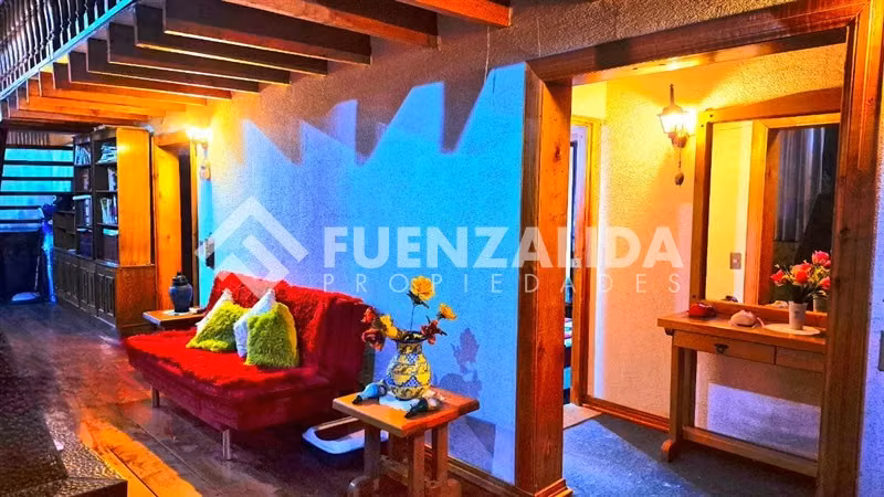 Casa en venta de 8 dorm. en Lampa