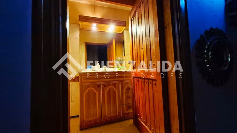 Casa en venta de 8 dorm. en Lampa