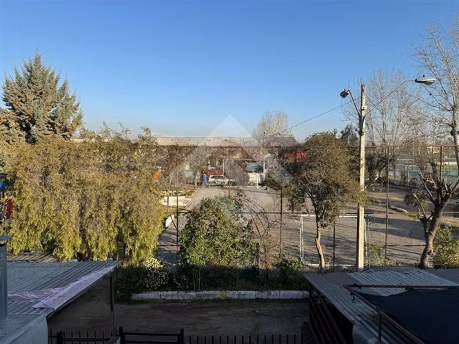 Casa en venta de 3 dorm. en La Florida
