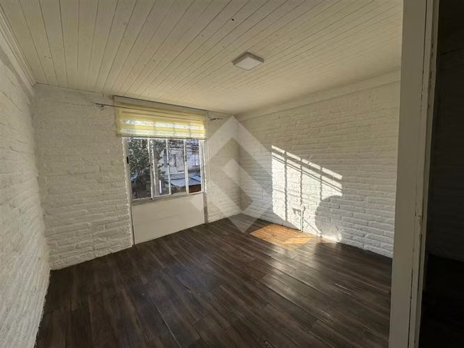 Casa en venta de 3 dorm. en La Florida