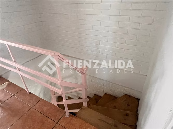 Casa en venta de 4 dorm. en La Reina