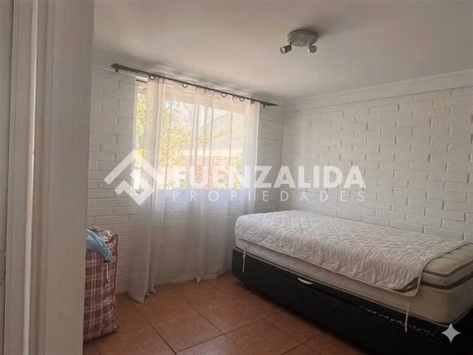 Casa en venta de 4 dorm. en La Reina