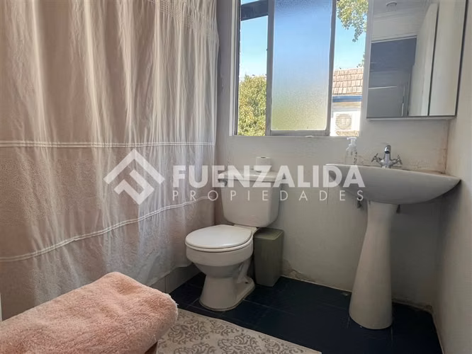 Casa en venta de 4 dorm. en La Reina