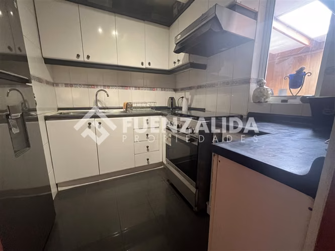 Casa en venta de 3 dorm. en Ñuñoa