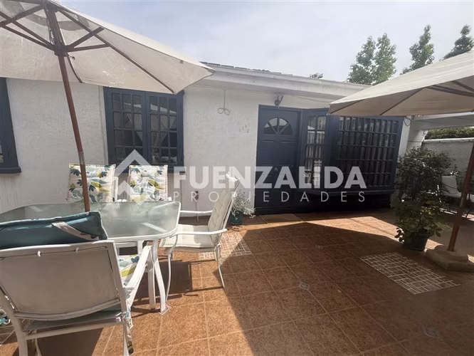 Casa en venta de 3 dorm. en Ñuñoa