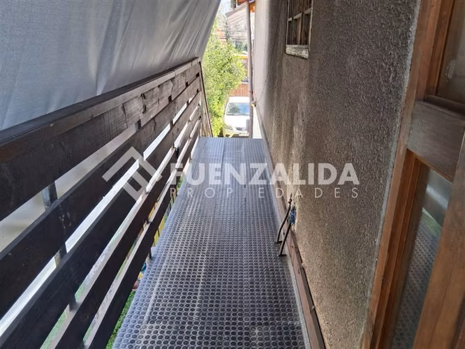 Casa en venta de 4 dorm. en La Reina