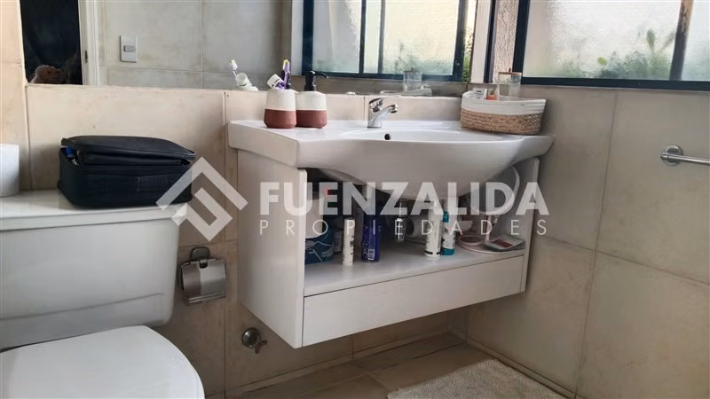 Departamento en venta de 3 dorm. en Las Condes