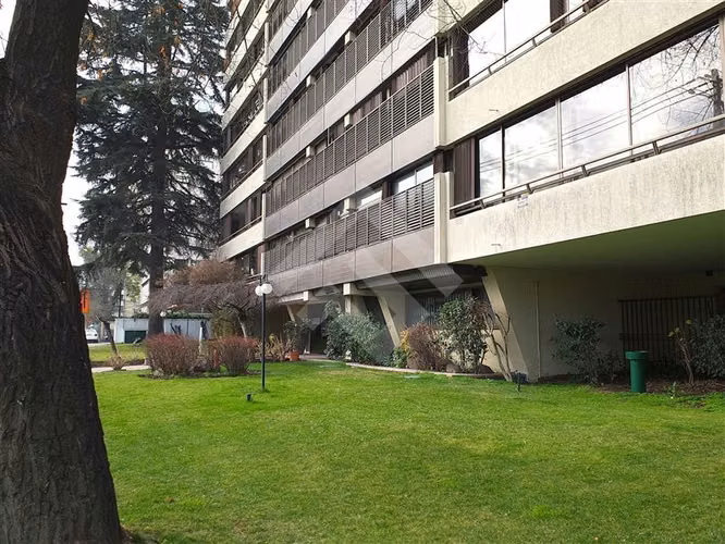 Departamento en venta de 3 dorm. en Vitacura