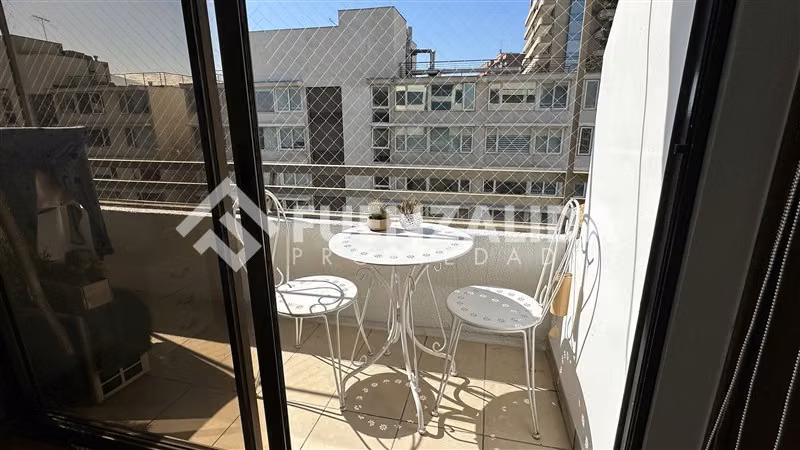 Departamento en venta de 3 dorm. en Vitacura