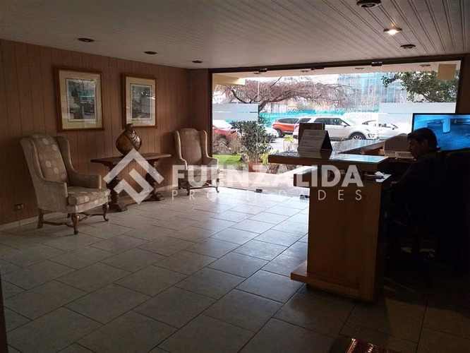 Departamento en venta de 3 dorm. en Vitacura