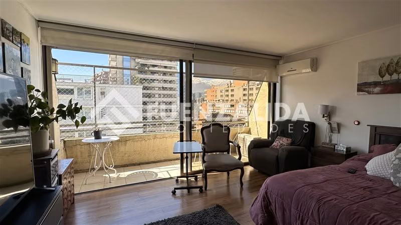 Departamento en venta de 3 dorm. en Vitacura