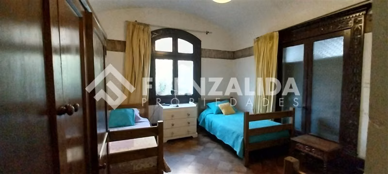 Casa en venta de 5 dorm. 6 baños en Providencia UF 16.000.