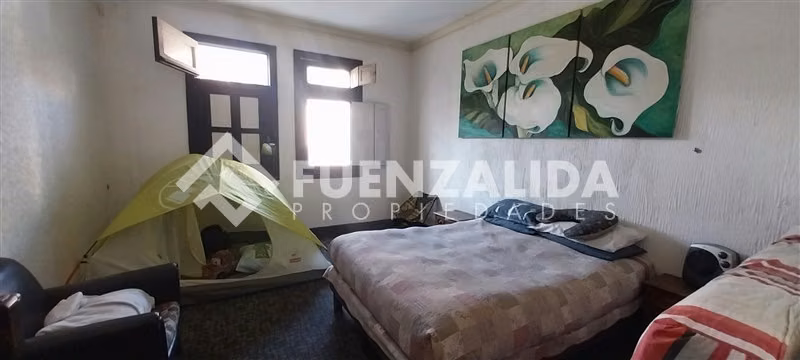 Casa en venta de 5 dorm. 6 baños en Providencia UF 16.000.