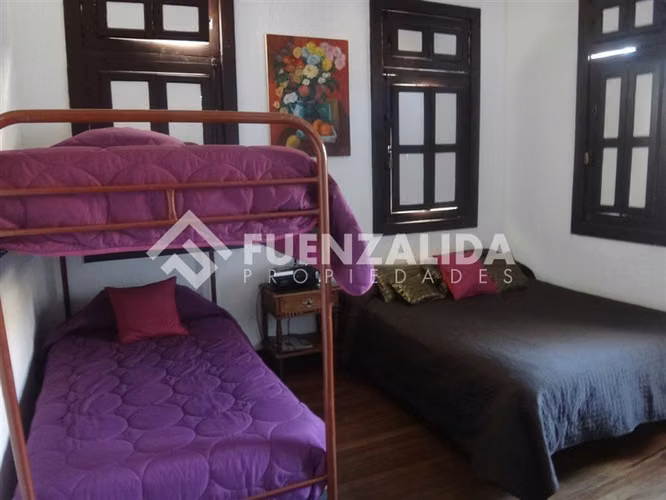 Casa en venta de 5 dorm. 6 baños en Providencia UF 16.000.