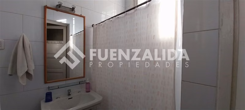 Casa en venta de 5 dorm. 6 baños en Providencia UF 16.000.