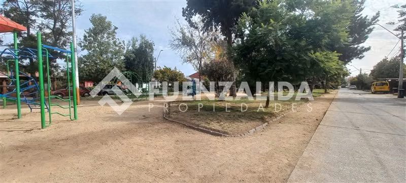 Casa en venta de 3 dorm. iluminada, gran patio en Ñuñoa - Imagen 28