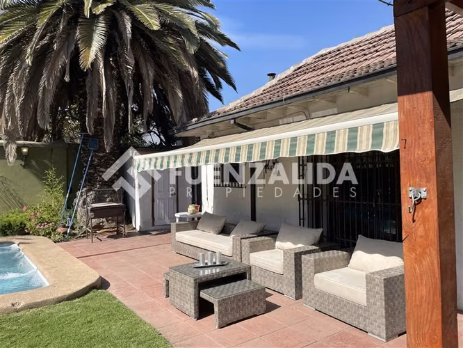 Casa tipo Chalet con 5 dormitorios en La Reina