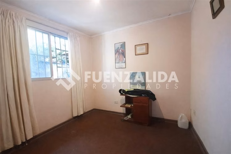 Casa en venta de 5 dorm. en Ñuñoa