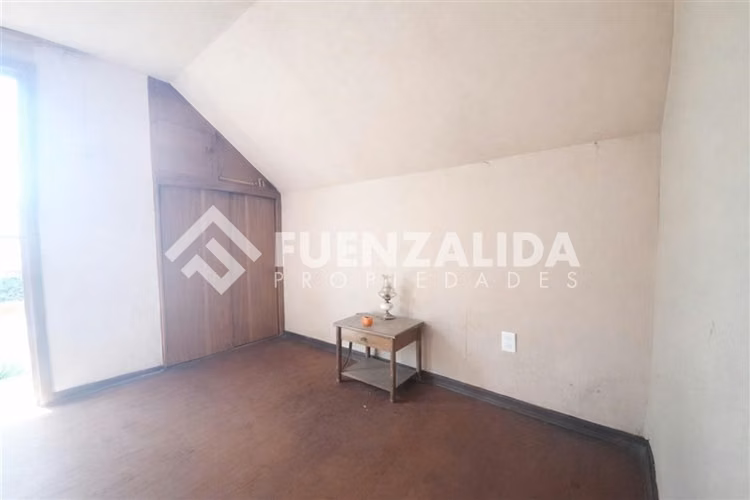 Casa en venta de 5 dorm. en Ñuñoa
