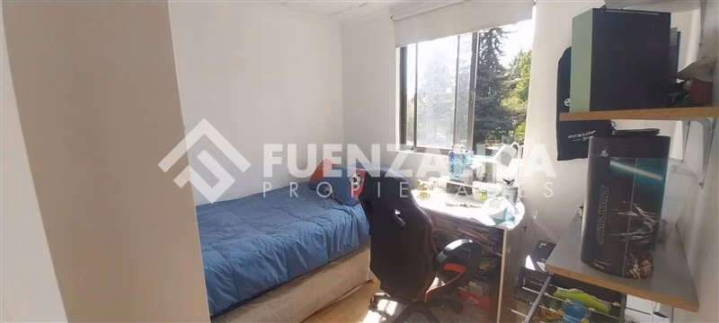 Casa en venta de 4 dorm. en Peñalolén