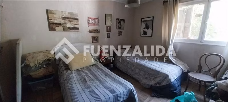 Casa en venta de 5 dorm. 3 baños. 460 /152 mts. Providencia