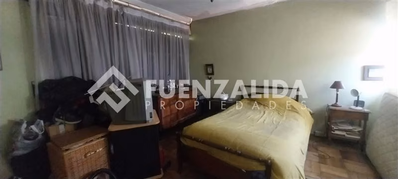 Casa en venta de 5 dorm. 3 baños. 460 /152 mts. Providencia