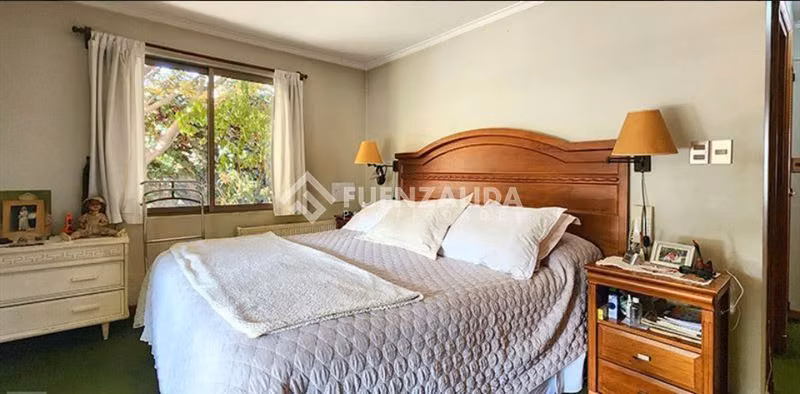 Hermosa casa estilo Colonial cercano a San Carlos