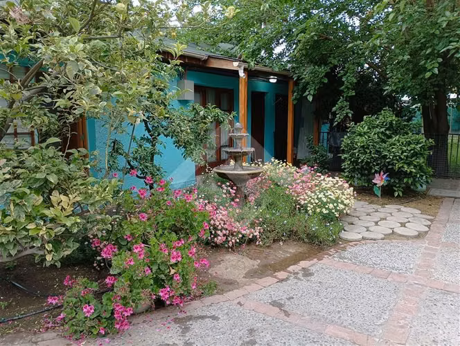 Casa en venta de 6 dorm. en La Reina
