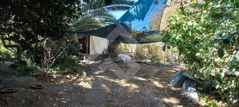 Sitio en venta en sector tranquilo La Reina