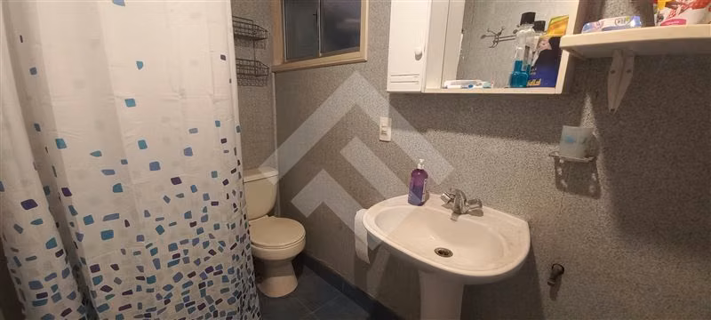 Sitio en venta en sector tranquilo La Reina