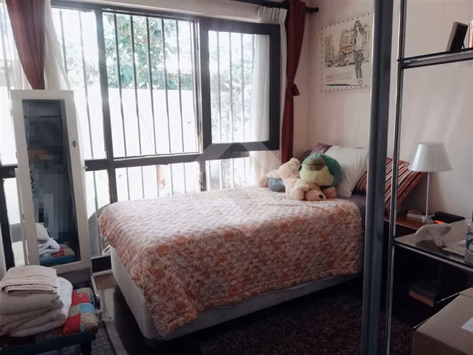 Casa en venta de 4 dorm. en La Reina
