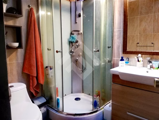 Casa en venta de 4 dorm. en La Reina