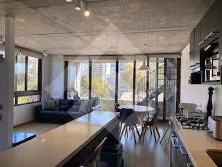 Departamento en venta de 3 dorm. en La Reina