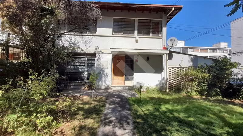 Casa en venta de 4 dormitorios en Las Condes