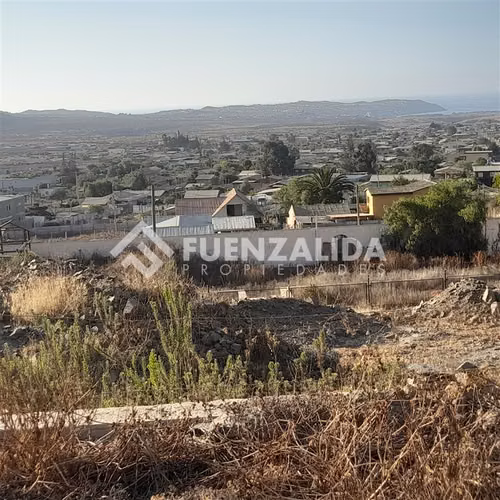 Casa en venta de 2 dorm. en Coquimbo