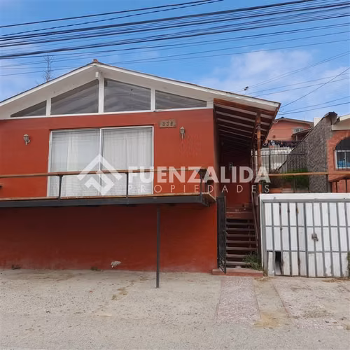 Casa en venta de 3 dorm. en Coquimbo