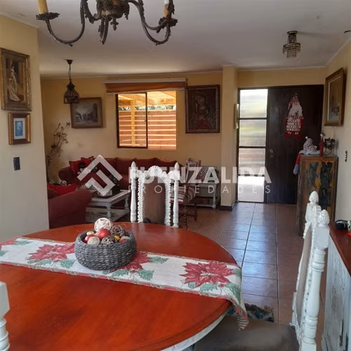 Casa en venta de 4 dorm. en La Serena