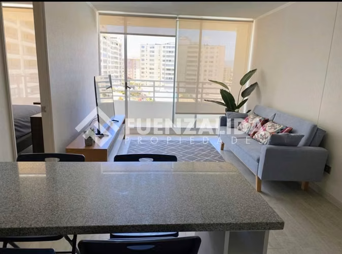 Departamento arriendo de 2 dorm. Av del Mar en La Serena