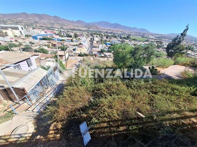 Sitio en venta sector urbano, 903m2 en Ovalle