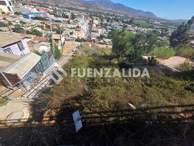 Sitio en venta sector urbano, 903m2 en Ovalle