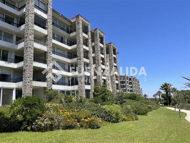 Departamento en venta de 3 dorm.2 baños en La Serena Golf