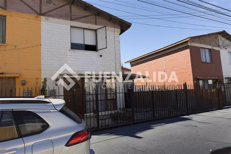 Casa en venta de 2 dorm. 2 baños en Coquimbo