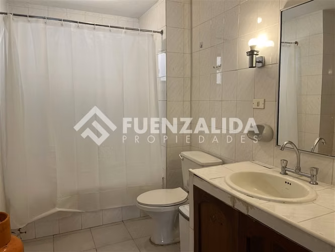 Casa en venta 4 dorm.2 baños piscina, terraza en Paihuano