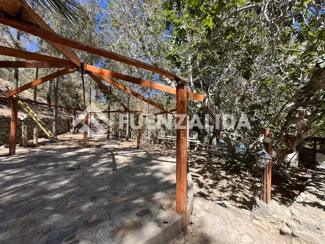 Casa en venta 4 dorm.2 baños piscina, terraza en Paihuano